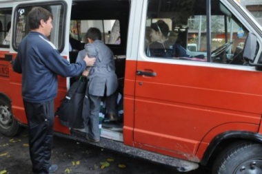 Confirman que la situación del transporte escolar es normal