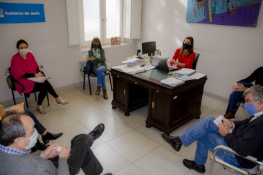 Municipio y Región Sanitaria III evalúan el funcionamiento de geriátricos y casas para adultos