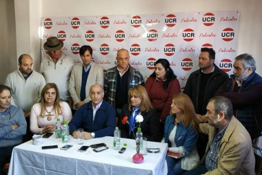 Radicales de la cuarta se juntaron bajo la consigna de "unidad y compromiso" para 2019