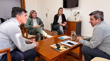 Reunión clave entre Flexas y funcionarios provinciales por la obra de cloacas en Baigorrita