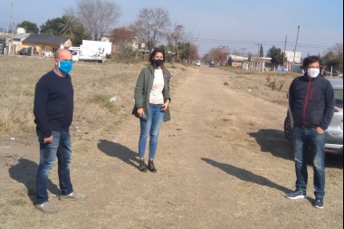 Oficialismo y oposición se cruzaron por la falta de terrenos urbanizados para viviendas