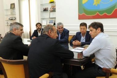 Intendentes por fuera de Juntos por el Cambio y Todos, también se reunieron con el gobernador