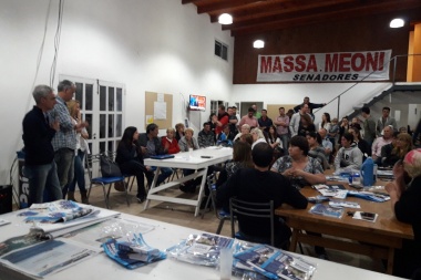 Meoni en la arenga final ante sus fiscales aseguró que "en 2019 volverán a gobernar Junín"