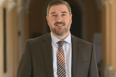 El Frente Renovador inaugura escuela de formación con una presencia llamativa