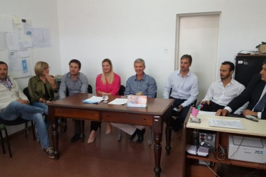 Cambiemos acusó al kirchnerismo y al meonismo de "trabar la gestión"