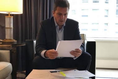 Massa pidió que las tarifas no aumenten más que los salarios y apuntó al IVA