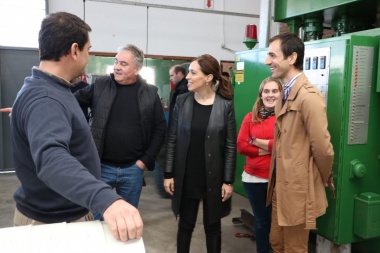 Vidal en Junín y aseguró que “no habrá recortes de obras en 2018”