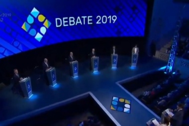 Macri y Fernández se cruzaron fuerte en el primer debate de cara a las generales