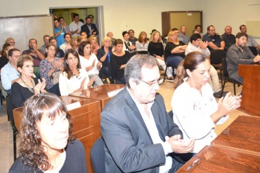 A pedido de Guerrera, el Concejo reclamó a la provincia que "abone sumas adeudadas" al distrito