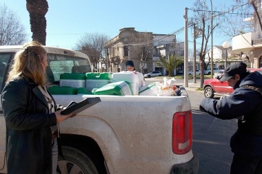 Denuncian olor a agroquímicos en un local de venta de máquinas fumigadoras