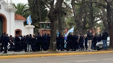 Intendentes de la UCR bonaerense cuestionaron la concentración policial frente a la quinta de Olivos