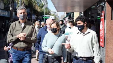 Randazzo busca salir de pie de la grieta y recorre la provincia rumbo al 14 de noviembre