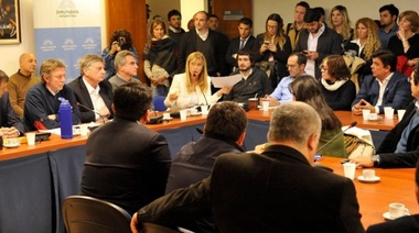 Intendentes se abroquelan para rechazar el Fondo Sojero y buscan que se derogue