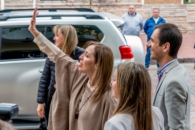 Vidal en la cuarta: "Los frutos del esfuerzo se empiezan a ver en el país y la provincia"