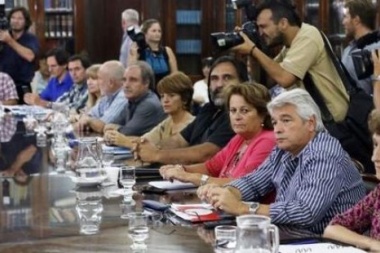 Provincia: La Justicia obliga a activar la cláusula gatillo en los sueldos de los docentes