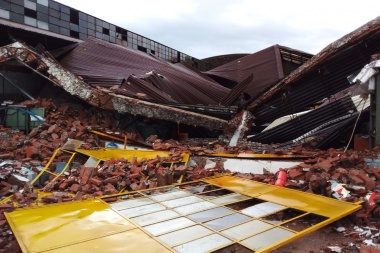 Intenso temporal en 9 de Julio con voladura de techos y caída de granizo