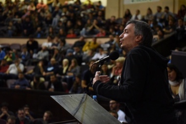 Máximo Kirchner admitió "contradicciones" pero habló de "amalgamar diferentes sectores"