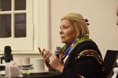 Esponda recordó que "sin Carrió hoy no habría pedido de condena"