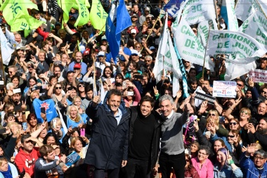 Kicillof en Junín duro con el gobierno: "ganaron con promesas y gobernaron con excusas"