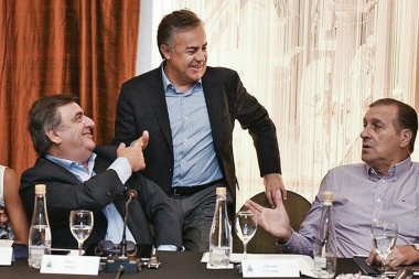 La UCR reafirmó su permanencia en cambiemos y pidió cambios estructurales