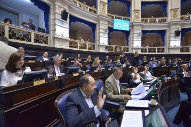 La Reforma de procedimiento laboral, las abstenciones y el “tabú” del juego parlamentario