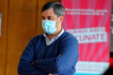 Funcionarios del área salud apoyaron a Pugnaloni y rechazaron "favoritismo político" en la vacunación