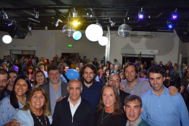 Cambiemos presentó a sus candidatos en Alberti con la presencia de Salvador