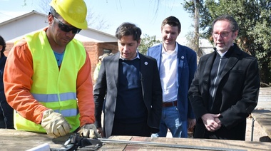 Kicillof arrancó en Vedia su recorrida por la Cuarta