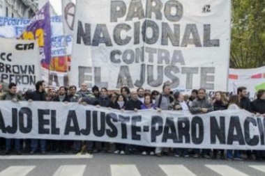 Concejales y gremios de la cuarta opinaron que "el gobierno está llevando el país a la quiebra"
