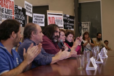 Docentes le empiezan a poner fecha a un nuevo paro "por más de 24 horas"