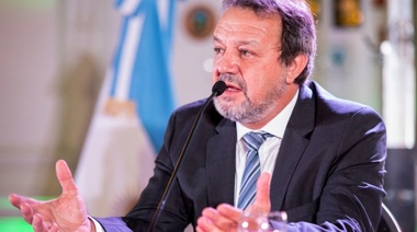 Costa consideró que el reclamo docente "pasa a ser una cuestión politizada"