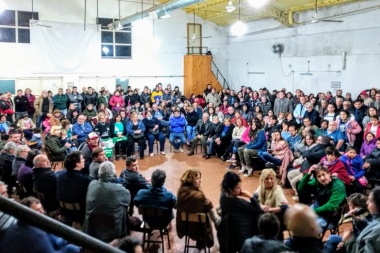 Muffarotto juntó a 400 militantes en un plenario del kirchnerismo