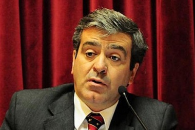 La UCR puso fecha para elegir al sucesor de Corral y se perfilan dos candidatos