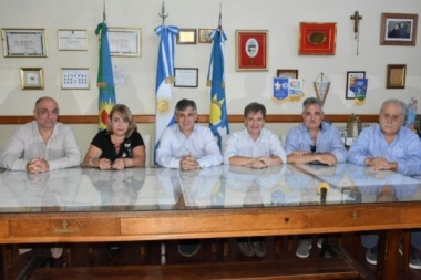 Britos acordó un 20% de aumento con los municipales