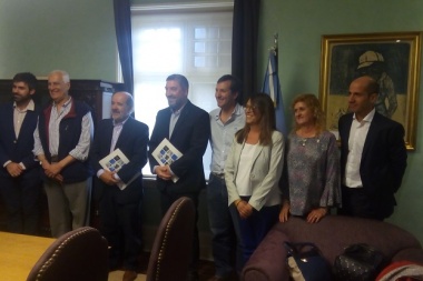 Hijos de trabajadores rurales recibirán becas de estudio para ir a la universidad