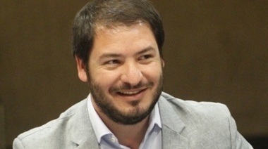 Ruiz ratificó que no baja su candidatura y que estará compitiendo en octubre