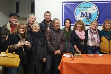 Precandidatos de Consenso Federal recorrieron centros de jubilados y pensionados