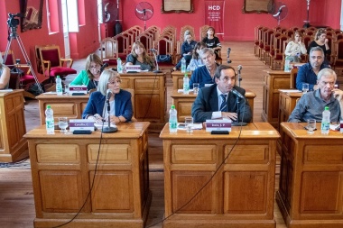 Concejales de Juntos y LLA piden una solución al transporte escolar rural