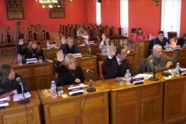 Solicitan al Ejecutivo provincial regularizar el transporte escolar rural