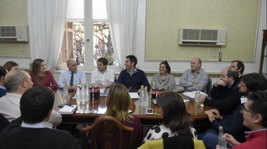 Diputados y senadores de la cuarta se agrupan para lo que viene en la legislatura