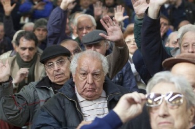 Lo jubilados de la mínima obtendrán más de $16.500 por sobre la inflación