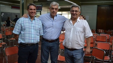 Precandidata "k" se diferenció del PJ y avisó que UC irá "por afuera"