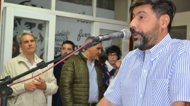 Massista de Chacabuco defendió a Cristina con un "palito" al ex intendente Aiola