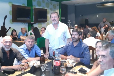 Costa despidió el año en Junín con un fuerte apoyo a Macri, Vidal y Petrecca