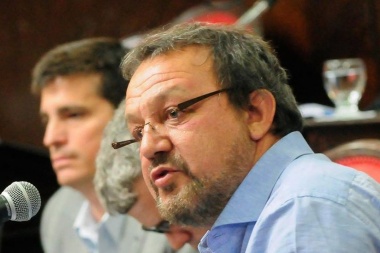 Roberto Costa: "La prioridad es que los chicos tengan clases"