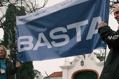 Espert cerró la campaña en La Plata con críticas a la “vieja política”