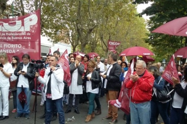 Médicos de Cicop manifestaron preocupación por posible oferta salarial del 10%