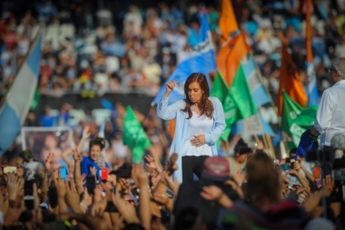 Sostienen que Cristina no será candidata pero pondrá condiciones de “coyuntura”
