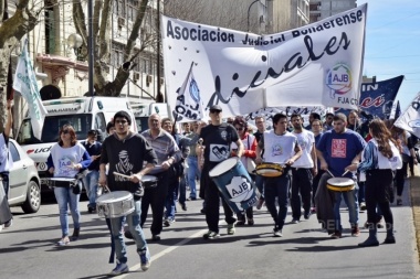 Judiciales rechazaron el mismo porcentaje de suba que le dieron a los docentes