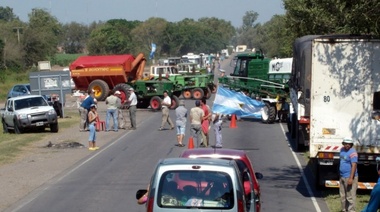 En pie de guerra: el campo estudia aplicar un cese total de comercialización